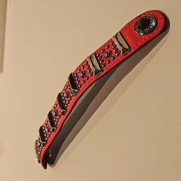 REBECCA MINKOFF Studded Hot Pink & Silvertone Snap on 7"L Bracelet - Picture 4 of 7